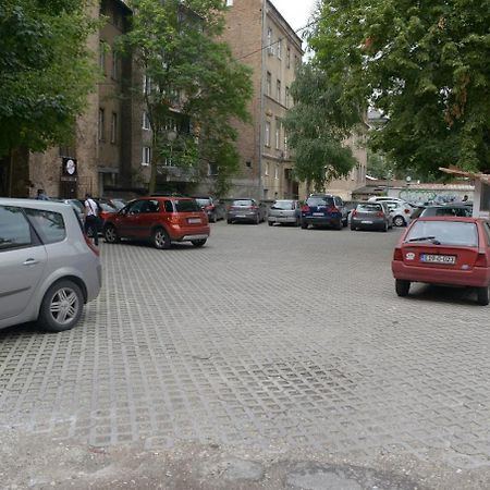 Ferhadija Apartments By Nejra Sarajevo Luaran gambar